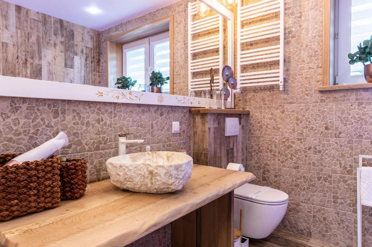 Bunia W Zakopanem Z Jacuzzi Daire Dış mekan fotoğraf