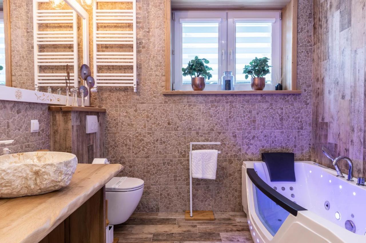 Bunia W Zakopanem Z Jacuzzi Daire Dış mekan fotoğraf